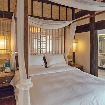 Lijiang Qilu Garden Hotel Baisha  المظهر الخارجي الصورة